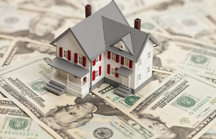 Mistakes and myths about buying a home.