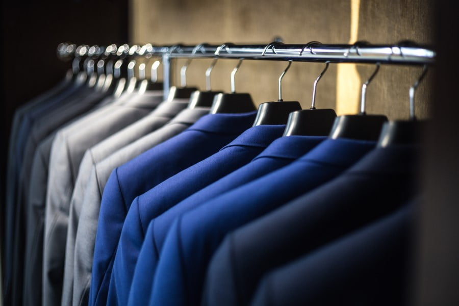 It’s time to organize and declutter your home! Here’s How!