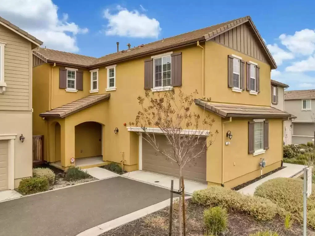 418 Baylor Ct., Fairfield